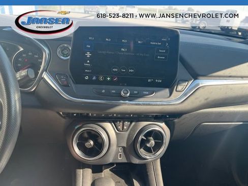 Used 2023 Chevrolet Blazer LT w/ Convenience Package FWD image 13