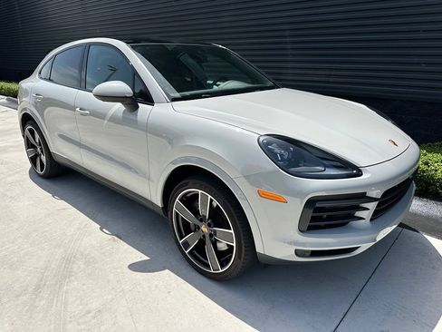 Certified 2023 Porsche Cayenne Platinum Edition AWD/4WD image 12