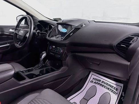 Used 2019 Ford Escape Titanium AWD/4WD image 31