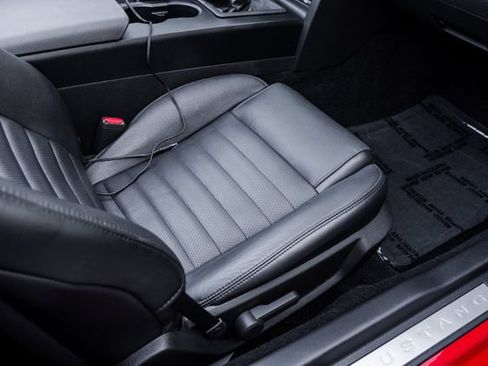 Used 2006 Ford Mustang GT Premium RWD image 76