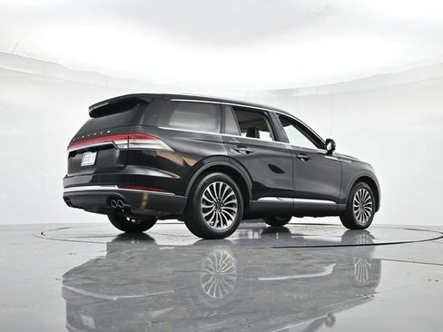 Used 2024 Lincoln Aviator Reserve image 33