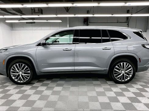 Used 2025 Buick Enclave Avenir w/ Super Cruise Package AWD/4WD image 14