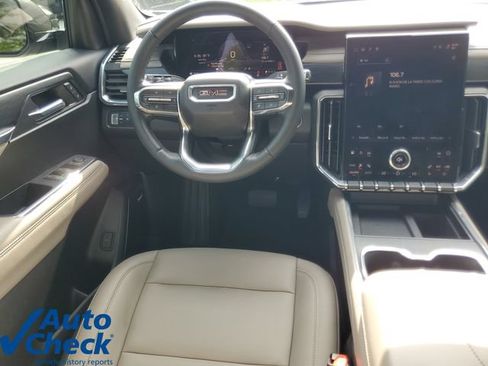 Used 2024 GMC Acadia Elevation FWD image 18