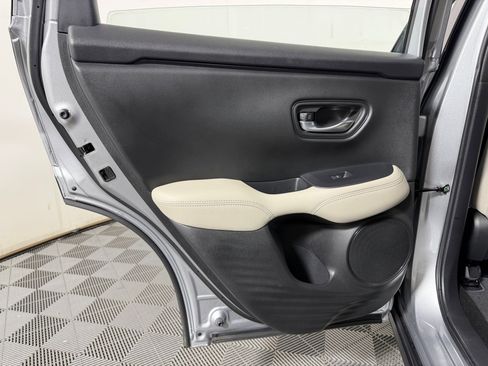 Certified 2025 Honda HR-V LX image 24