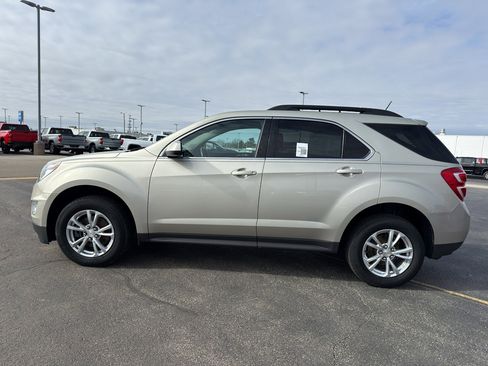 Used 2016 Chevrolet Equinox LT w/ Convenience Package image 6