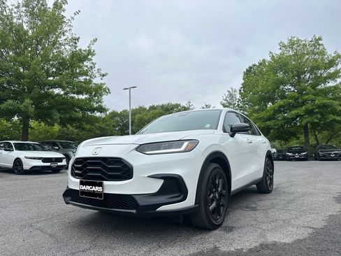 Certified 2024 Honda HR-V Sport image 32