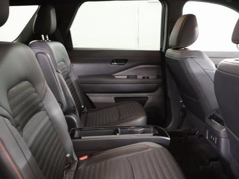 New 2026 Nissan Pathfinder Rock Creek w/ Rock Creek Premium Package AWD/4WD image 27