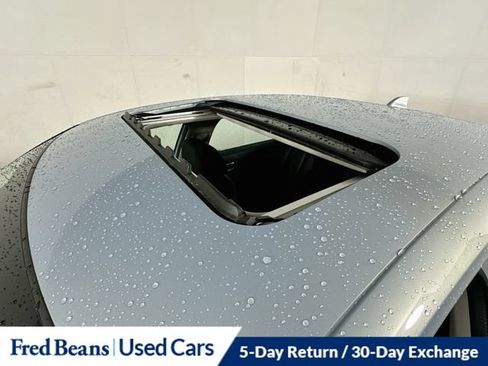 Used 2023 Honda Civic Touring image 28