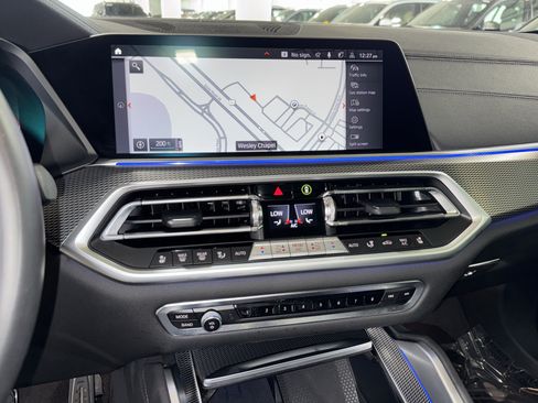 Used 2022 BMW X6 xDrive40i w/ M Sport Package AWD/4WD image 26