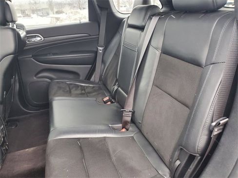 Used 2019 Jeep Grand Cherokee Altitude image 35