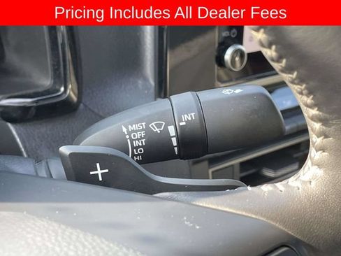 Used 2025 Toyota Camry SE FWD image 28