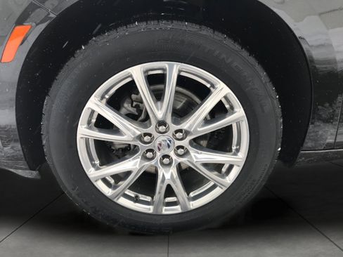 Certified 2023 Buick Enclave Essence w/ Experience Buick Package image 3