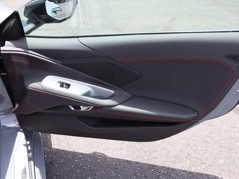Used 2025 Chevrolet Corvette Stingray Convertible w/ 1LT RWD image 23