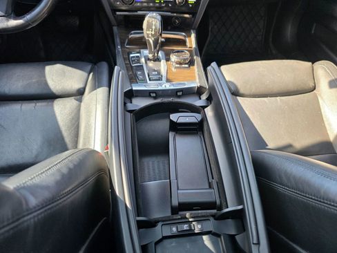 Used 2014 BMW 750Li xDrive image 23