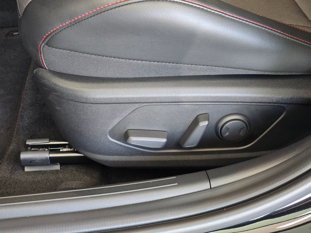 Used 2025 Hyundai Elantra N Line w/ Cargo Package FWD image 19