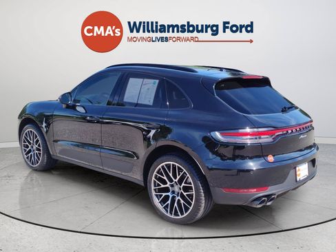 Used 2020 Porsche Macan AWD/4WD image 3