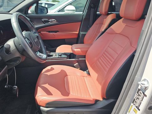 Used 2024 Kia Sportage SX FWD image 7