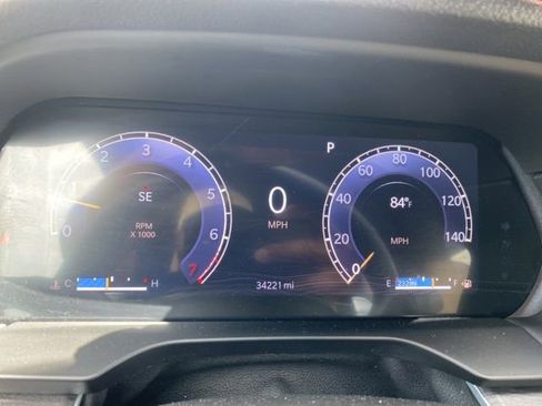 Used 2025 Jeep Grand Cherokee L Limited image 20