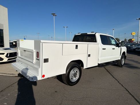 New 2026 Ford F350 XL w/ XL Chrome Package AWD/4WD image 3