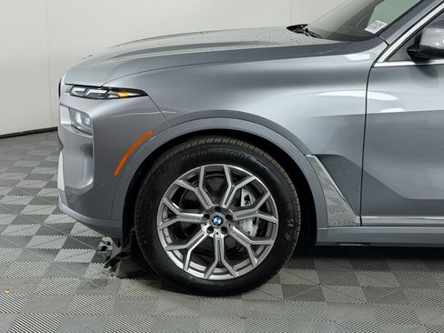 Used 2024 BMW X7 xDrive40i w/ Executive Package AWD/4WD image 11