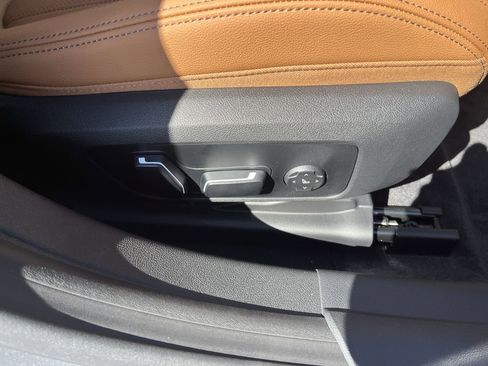 Used 2026 BMW i4 eDrive40 w/ Premium Package image 38