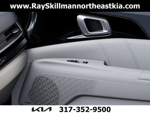 New 2026 Kia Carnival SX Prestige image 25