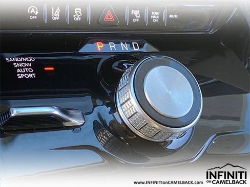 Used 2023 Jeep Wagoneer L Series II image 31