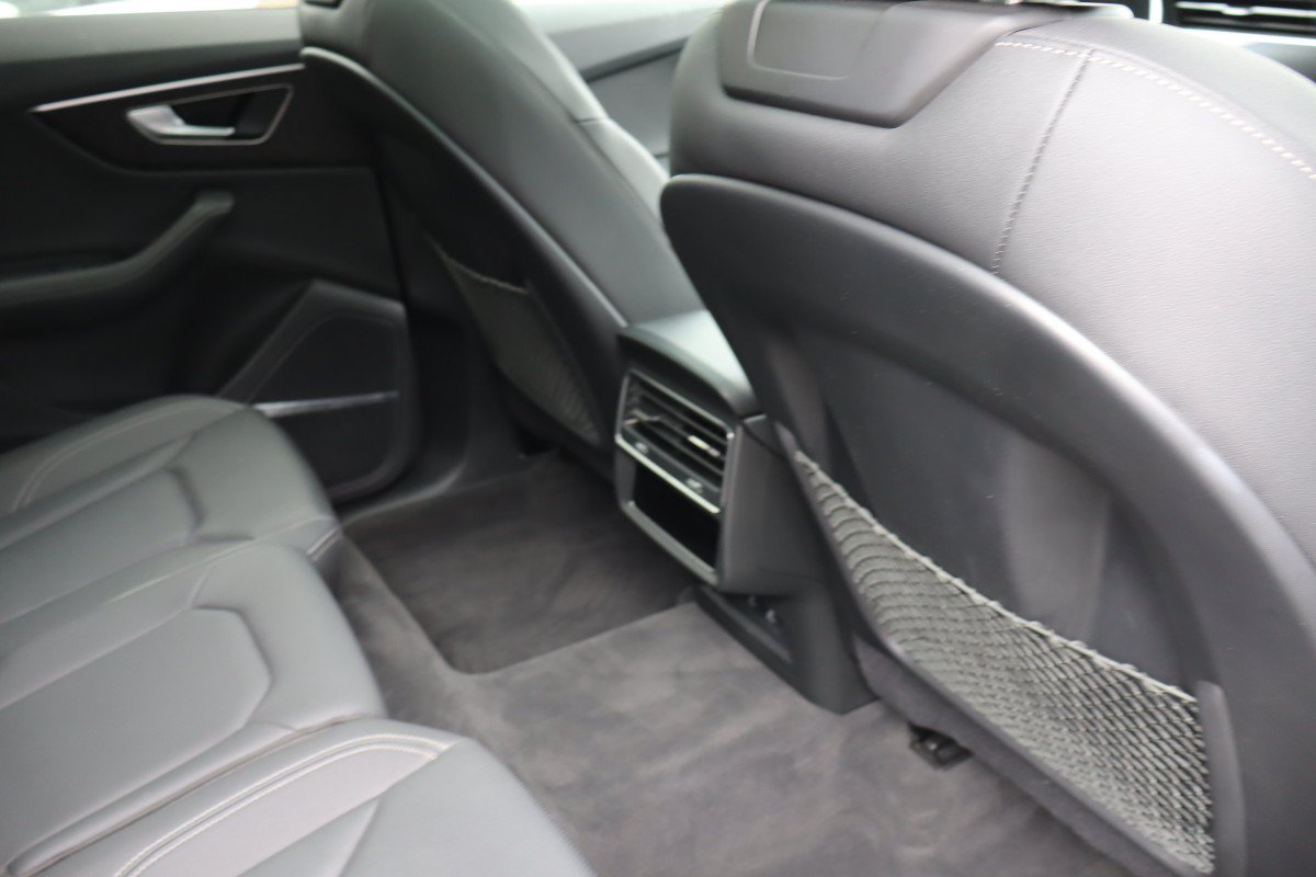 Used 2023 Audi Q8 Premium Plus AWD/4WD image 26