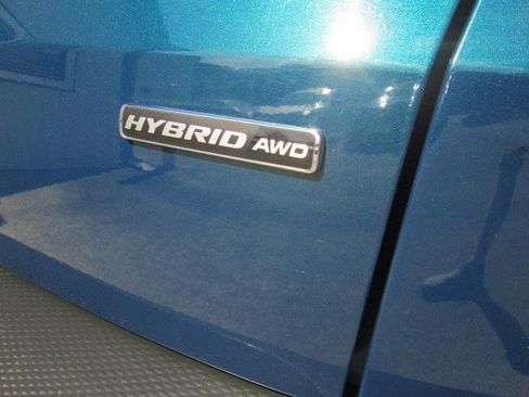 Used 2020 Ford Escape Titanium AWD/4WD image 7