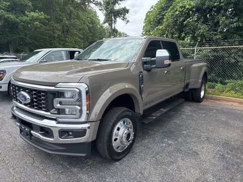 Used 2026 Ford F450 King Ranch w/ Chrome Package AWD/4WD image 14