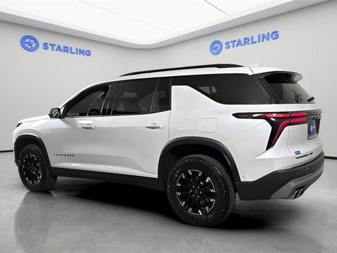 Certified 2025 Chevrolet Traverse Z71 w/ Enhanced Driving Package image 4