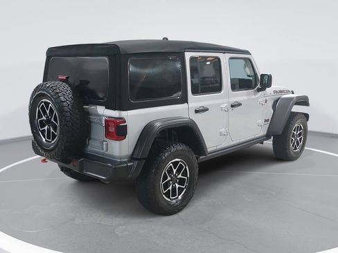Used 2024 Jeep Wrangler Unlimited Rubicon w/ Safety Group AWD/4WD image 5
