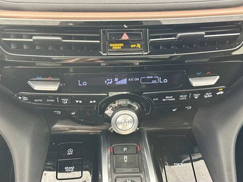 Used 2022 Acura MDX SH-AWD image 14