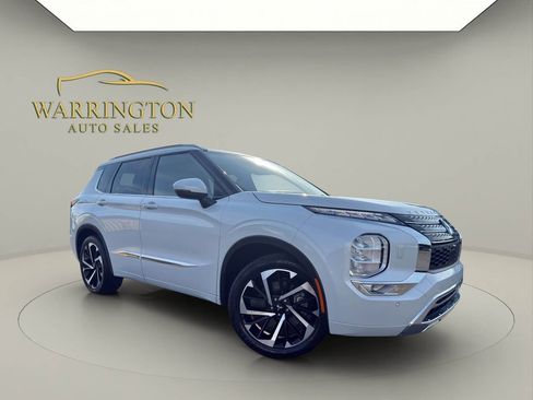 Used 2023 Mitsubishi Outlander SEL 40th Anniversary AWD/4WD image 1