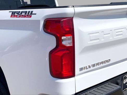 Used 2024 Chevrolet Silverado 1500 LT Trail Boss w/ Protection Package AWD/4WD image 29