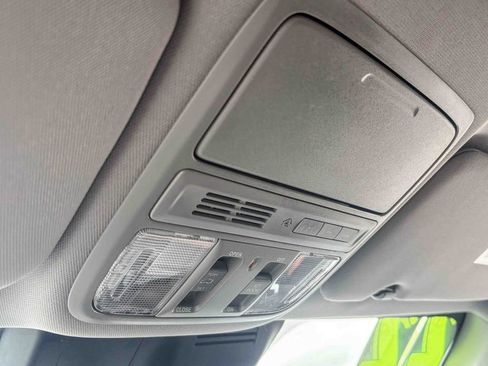 Used 2022 Honda CR-V EX-L image 36