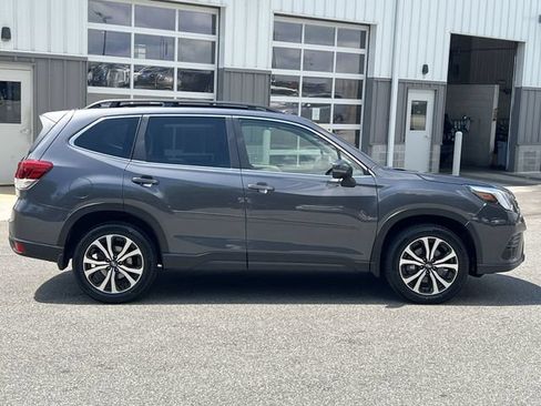 Certified 2023 Subaru Forester Limited AWD/4WD image 14