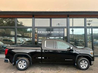 Used 2019 GMC Sierra 1500 SLE w/ SLE Convenience Package