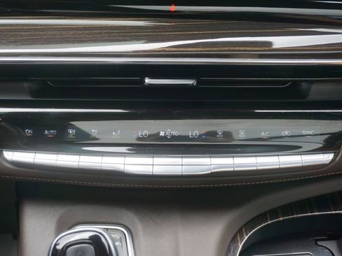 Used 2022 Cadillac Escalade Sport AWD/4WD image 14