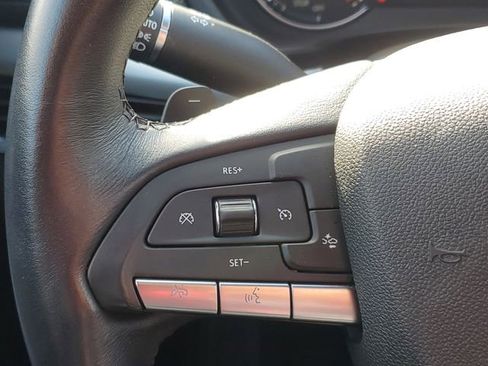 Certified 2023 Cadillac XT4 Premium Luxury image 17