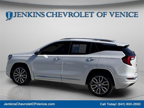 Certified 2022 GMC Terrain Denali image 9