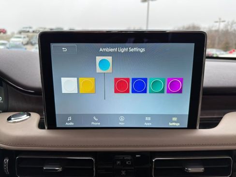 Used 2023 Lincoln Aviator Reserve w/ Equipment Group 201A image 37