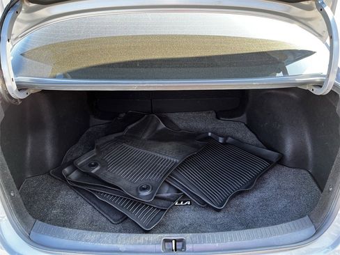 Used 2022 Toyota Corolla SE image 27