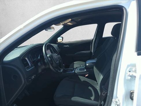 Used 2021 Dodge Charger SXT w/ Blacktop Package image 13