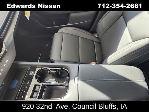 New 2026 Nissan Murano SV image 31