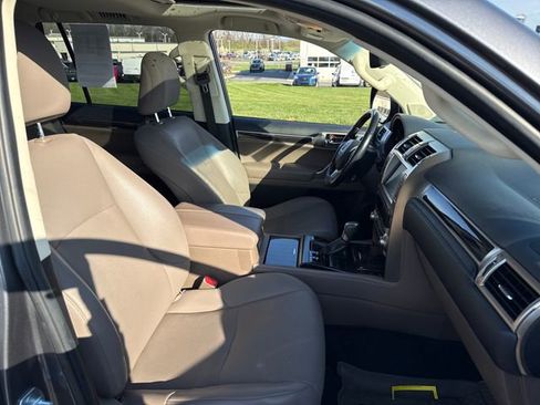 Used 2021 Lexus GX 460 Premium image 13
