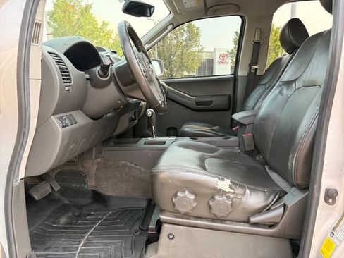 Used 2010 Nissan Xterra SE AWD/4WD image 14