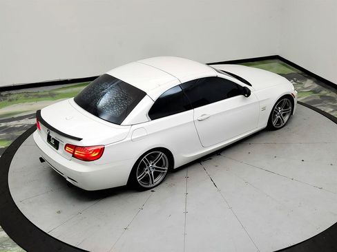 Used 2013 BMW 335is Convertible RWD image 36