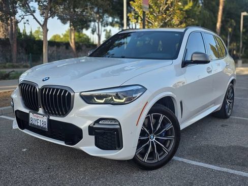 Used 2020 BMW X5 M50i w/ Parking Assistance Package AWD/4WD image 48
