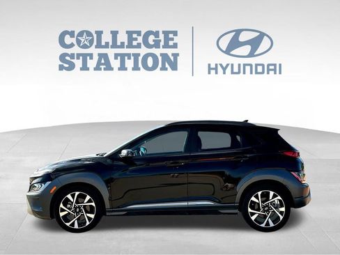 Used 2023 Hyundai Kona Limited w/ Cargo Package FWD image 7